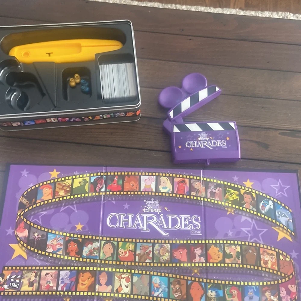 The Wonderful World Of Disney Charades Family Game Collectors Tin 1999 COMPLETE